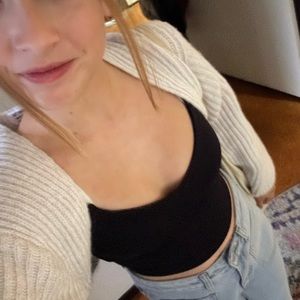 Meet your Posher, Annabella